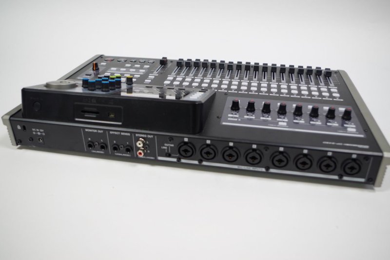 中古】TASCAM タスカム DP-24SD 24トラック SD/SDHC MTR レコーダー 【USED】 -  CENTRALMUSIC〔セントラルミュージック〕愛媛・松山 エレキギター/ベース/アコースティックギター/ヴィンテージ