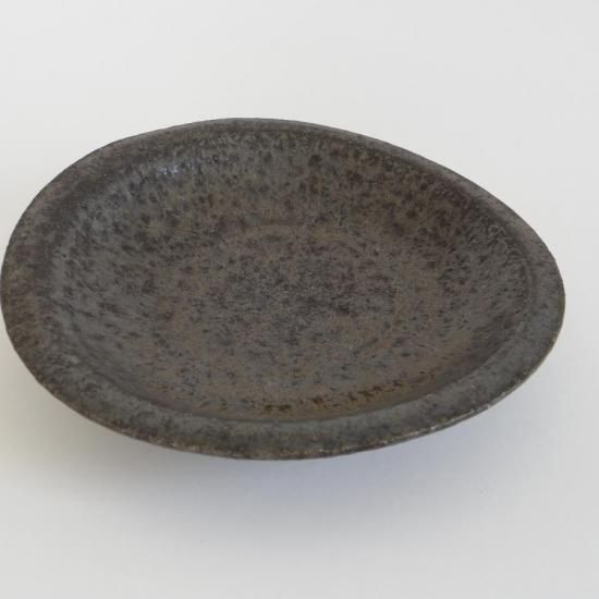 八木信樹 黒釉リム 5寸皿ー 雑貨店アオトキイロ｜作家ものの器