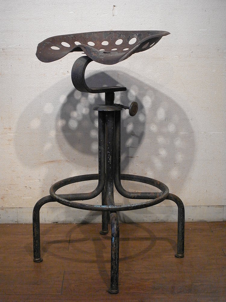 CultBooksTokyoアイアン・ハイスツール　米国から直輸入　インダストリアル・デザイン　鉄製　椅子