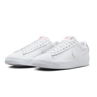 NIKE SB BLZR  /WHITE