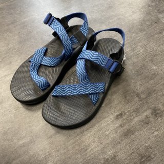 <img class='new_mark_img1' src='https://img.shop-pro.jp/img/new/icons15.gif' style='border:none;display:inline;margin:0px;padding:0px;width:auto;' />Chaco Strap Sandal 3