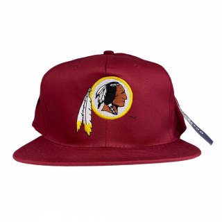 <img class='new_mark_img1' src='https://img.shop-pro.jp/img/new/icons15.gif' style='border:none;display:inline;margin:0px;padding:0px;width:auto;' />NFL Washington Red Skins Snap Back Cap(DEAD STOCK)