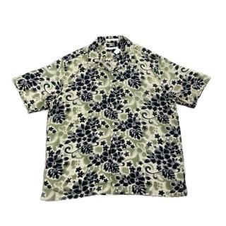 <img class='new_mark_img1' src='https://img.shop-pro.jp/img/new/icons15.gif' style='border:none;display:inline;margin:0px;padding:0px;width:auto;' />PERRY ELLIS S/S Silk Shirts