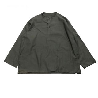 <img class='new_mark_img1' src='https://img.shop-pro.jp/img/new/icons15.gif' style='border:none;display:inline;margin:0px;padding:0px;width:auto;' />70's〜80's Russian Military Sleeping Shirt (Dead Stock)