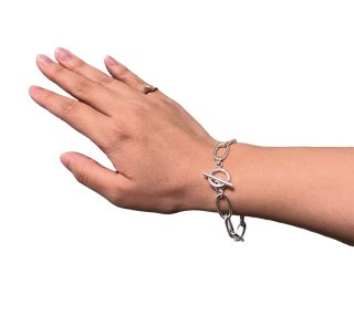 <img class='new_mark_img1' src='https://img.shop-pro.jp/img/new/icons15.gif' style='border:none;display:inline;margin:0px;padding:0px;width:auto;' />Silver Bracelet ʿʡ