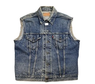 <img class='new_mark_img1' src='https://img.shop-pro.jp/img/new/icons15.gif' style='border:none;display:inline;margin:0px;padding:0px;width:auto;' />80's CutOff  Levi's Denim Vest 