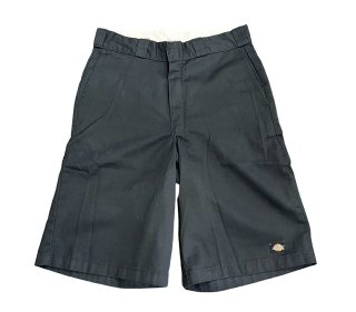 <img class='new_mark_img1' src='https://img.shop-pro.jp/img/new/icons15.gif' style='border:none;display:inline;margin:0px;padding:0px;width:auto;' />Dickies Shorts 