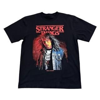 <img class='new_mark_img1' src='https://img.shop-pro.jp/img/new/icons15.gif' style='border:none;display:inline;margin:0px;padding:0px;width:auto;' />STRANGER THINGS Tee ()