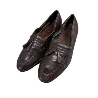 <img class='new_mark_img1' src='https://img.shop-pro.jp/img/new/icons15.gif' style='border:none;display:inline;margin:0px;padding:0px;width:auto;' />G.H.BASS  Leather Loafer ''MADE IN SPAIN'' (9 1/2)