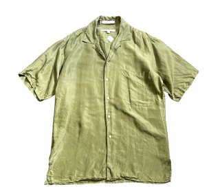<img class='new_mark_img1' src='https://img.shop-pro.jp/img/new/icons15.gif' style='border:none;display:inline;margin:0px;padding:0px;width:auto;' />PERRY ELLIS S/S Silk Shirt