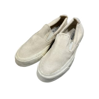 <img class='new_mark_img1' src='https://img.shop-pro.jp/img/new/icons15.gif' style='border:none;display:inline;margin:0px;padding:0px;width:auto;' />CONVERSE CT70 Slip-On Shoes ()