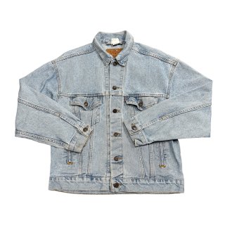 <img class='new_mark_img1' src='https://img.shop-pro.jp/img/new/icons15.gif' style='border:none;display:inline;margin:0px;padding:0px;width:auto;' />90's Levi's Denim Jacket