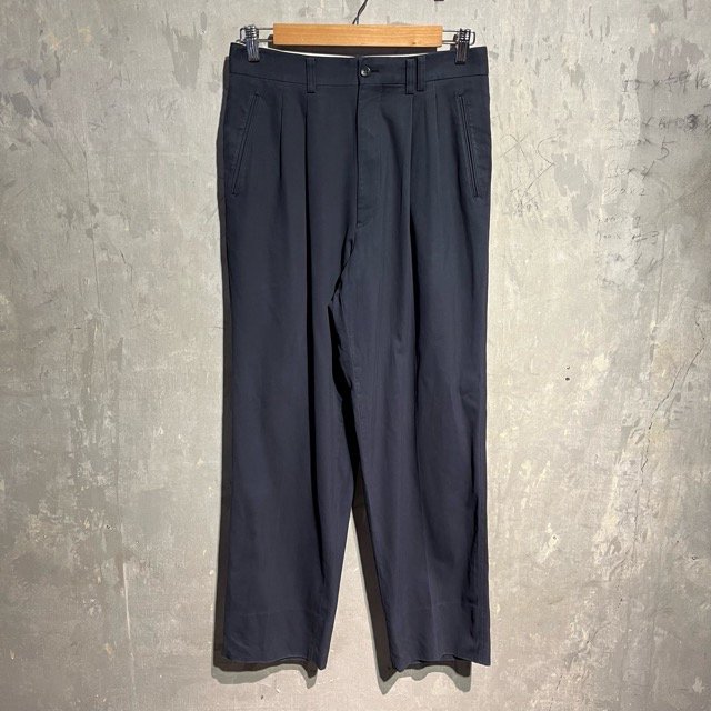 <img class='new_mark_img1' src='https://img.shop-pro.jp/img/new/icons15.gif' style='border:none;display:inline;margin:0px;padding:0px;width:auto;' />Christian Dior Slacks Pants