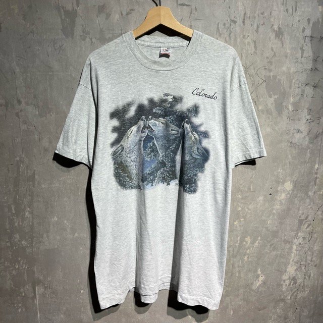 90's Fruit of the Loom  WOLF Print Tee MADE IN U.S.A