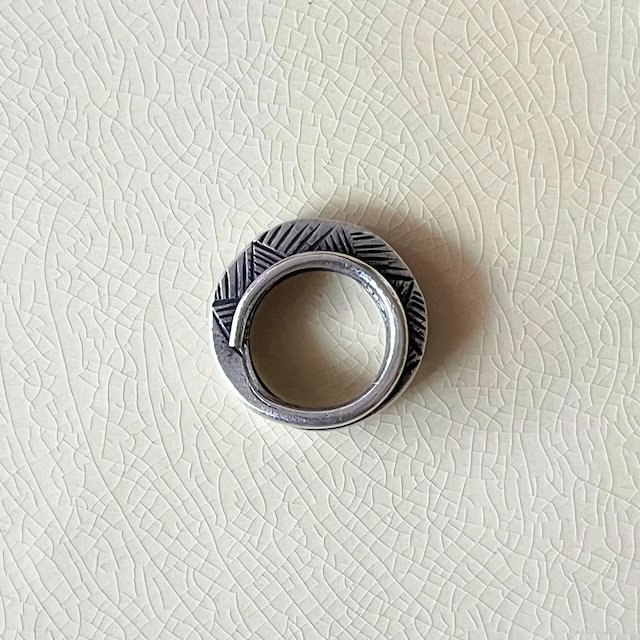 Evie Karen Silver Leaf Ring