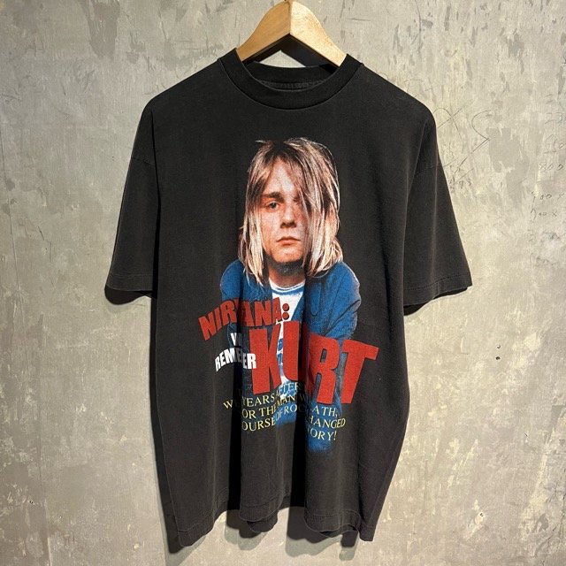 NEW Kurt Cobain S/S Print Tee