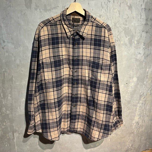 ST JOHN'S BAY L/S Flannel Shirts