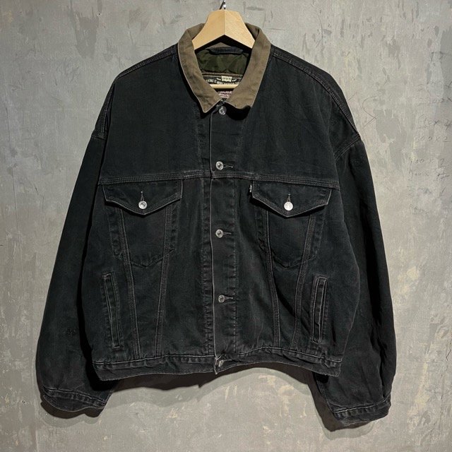 90's Euro Levi's 71668 Quilting Lining Denim Jacket