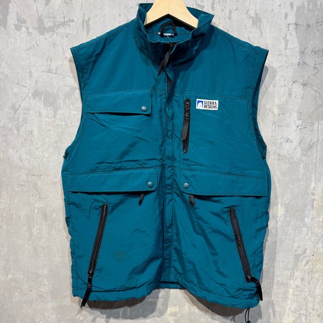 <img class='new_mark_img1' src='https://img.shop-pro.jp/img/new/icons15.gif' style='border:none;display:inline;margin:0px;padding:0px;width:auto;' />SIERRA DESIGNS nylon vest