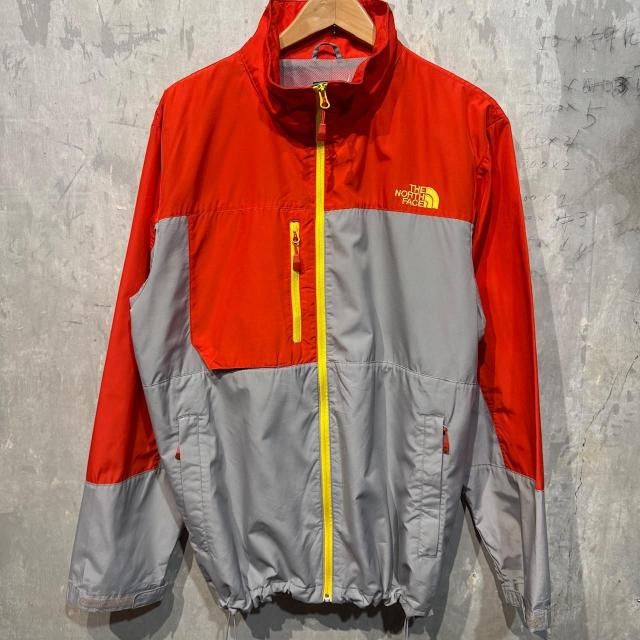 <img class='new_mark_img1' src='https://img.shop-pro.jp/img/new/icons15.gif' style='border:none;display:inline;margin:0px;padding:0px;width:auto;' />THE NORTH FACE Nylon Jacket