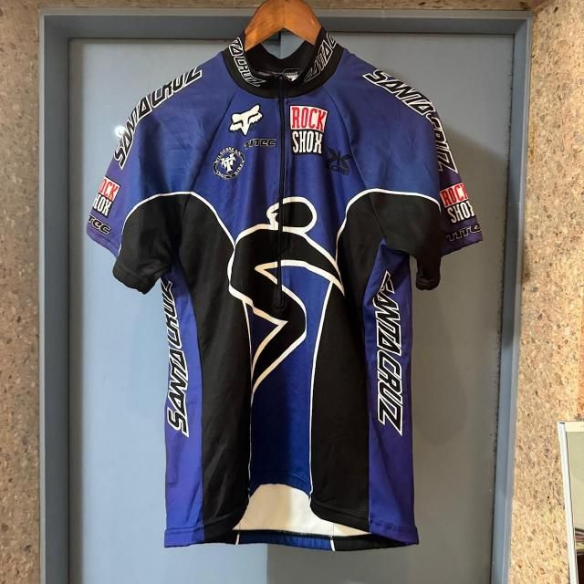 <img class='new_mark_img1' src='https://img.shop-pro.jp/img/new/icons15.gif' style='border:none;display:inline;margin:0px;padding:0px;width:auto;' />Cycling Shirts 