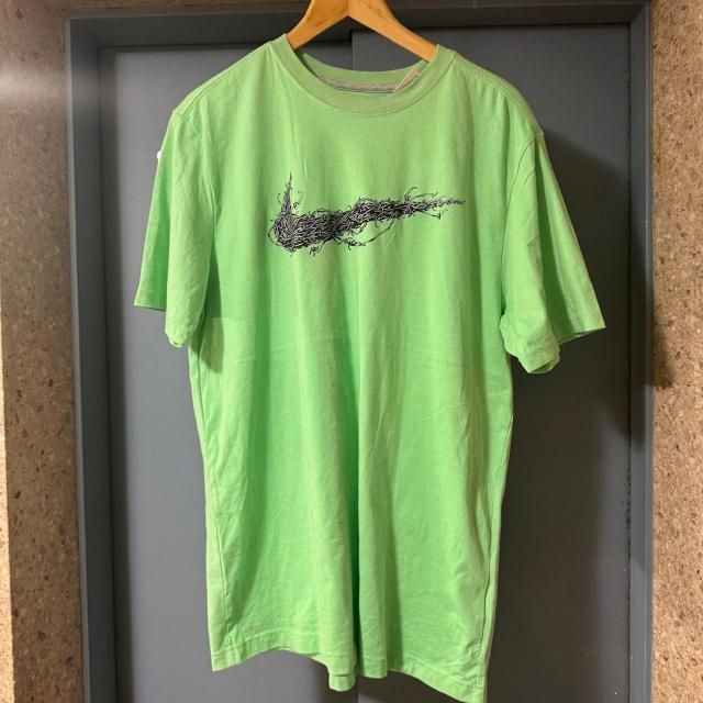 <img class='new_mark_img1' src='https://img.shop-pro.jp/img/new/icons15.gif' style='border:none;display:inline;margin:0px;padding:0px;width:auto;' />Nike S/S Tee 