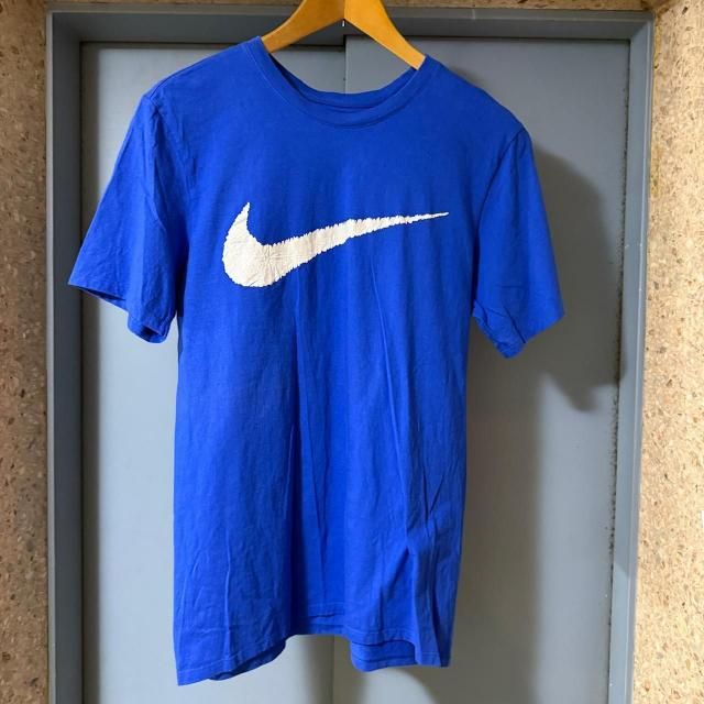 <img class='new_mark_img1' src='https://img.shop-pro.jp/img/new/icons15.gif' style='border:none;display:inline;margin:0px;padding:0px;width:auto;' />Nike S/S Tee 