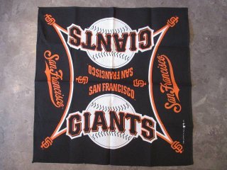 <img class='new_mark_img1' src='https://img.shop-pro.jp/img/new/icons15.gif' style='border:none;display:inline;margin:0px;padding:0px;width:auto;' />90's San Francisco Giants Bandanna (Dead Stock)