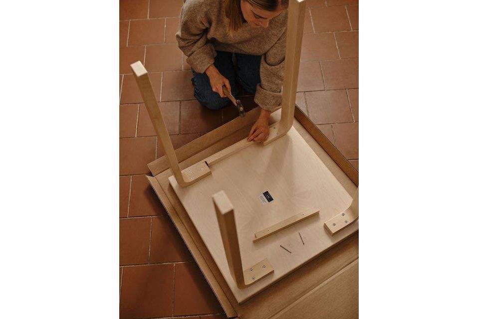 artek | 80Cテーブル（60×60) | 北欧家具 haluta (ハルタ)