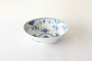 Royal Copenhagen / blue fluted �֥롼�ե롼�ƥå� half lace �ܥ��릵16cm