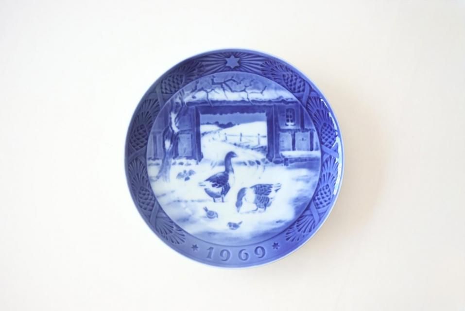 Royal Copenhagen 䡼ץ졼 1969ǯ ŤȤ
