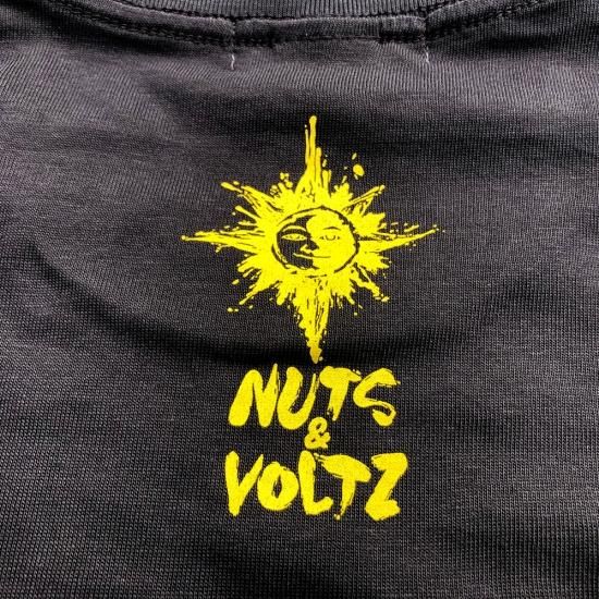 STOIST INK LOGO T-Shirts (Dark Charcoal & Yellow) - 釣りを