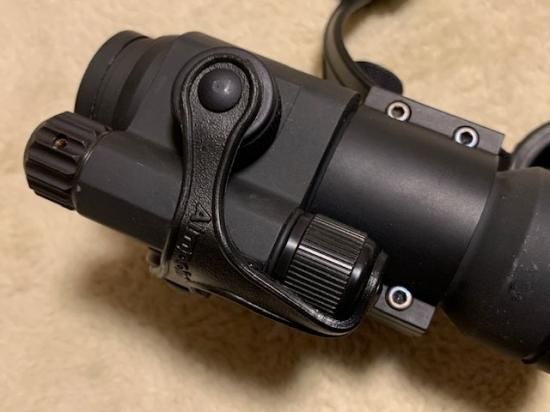 【希少】Aimpoint Comp M2-2X 2MOA エイムポイント 希少】Aimpoint Comp M2-2X 2MOA エイムポイント Aimpoint COMP M2