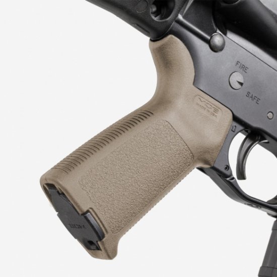 MAG415 MOE Grip FDE マグプル製MOEグリップ - モデルショップPAPA