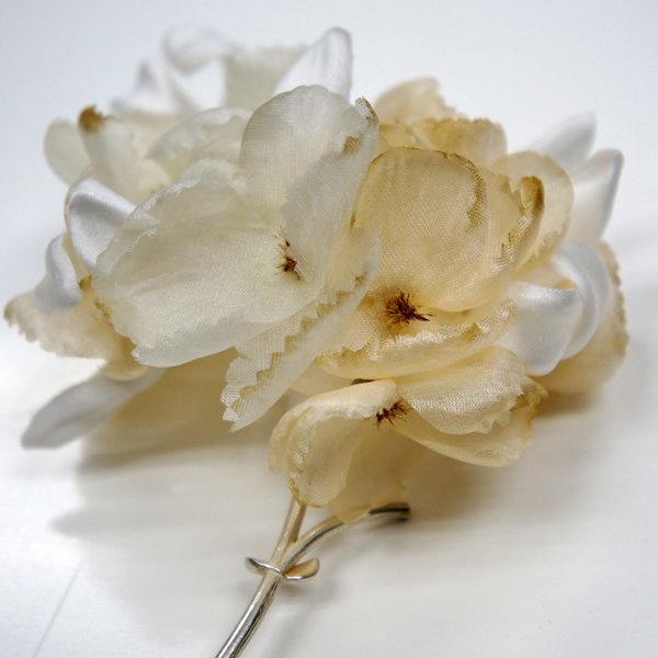 la fleur (ラフルール)<br>ふたつの花のヘッドアクセサリー<br>aotei00653