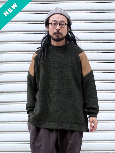 maillot "mature wool command sweater (2colors)"