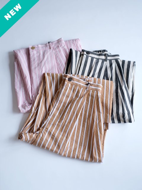 manon "STRIPE TWO TUCK WIDE PANTS(3colors)"