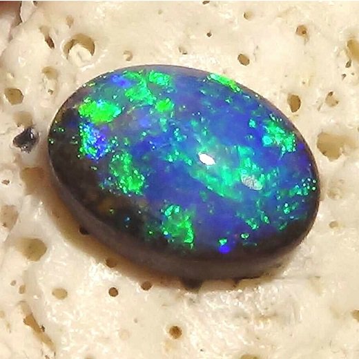 ボルダーオパール 2.5ct - オパール専門店 Flashfire-Opals-Japan