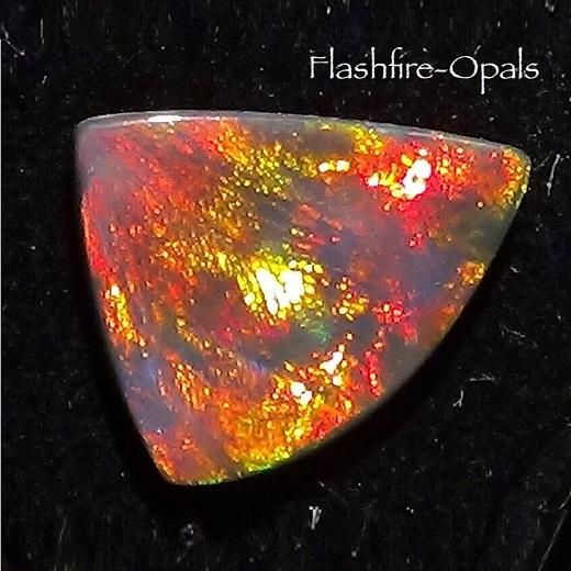 セミブラックオパール 3.29ct - オパール専門店 Flashfire-Opals-Japan