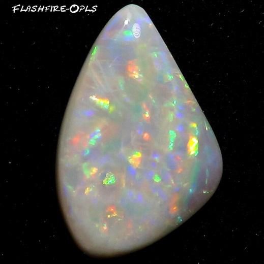 若者に人気のブランド 18.5ct ダークオパール - Flashfire-Opals-Japan オパール専門店 ピアス