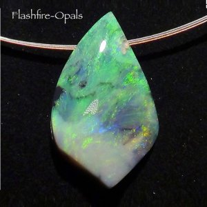 ホワイトオパール 8.8ct - オパール専門店 Flashfire-Opals-Japan