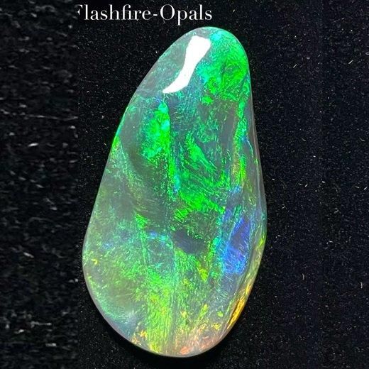 ブラックオパール 27.9ct - オパール専門店 Flashfire-Opals-Japan