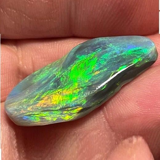 珍しい透明感 ウェロー産 ブラックオパール 無染色11.37ct W007 珍しい透明感 ウェロー産 ブラックオパール 無染色11.37ct W007 手芸