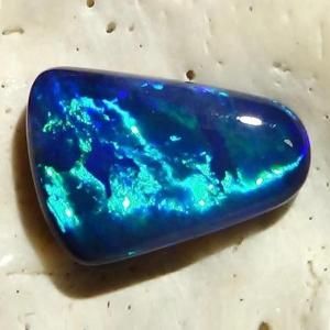 ホワイトオパール 95.5 ct - オパール専門店 Flashfire-Opals-Japan