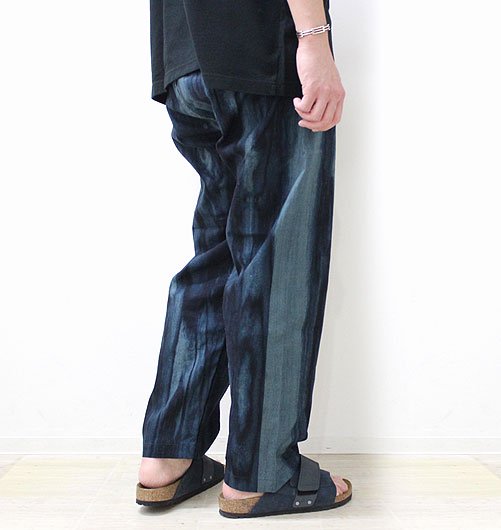 BLACK MOIRE CL CA LOOSE PANTS（ブラックモアレコットンリネンCA