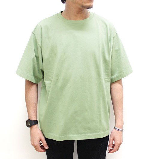 DAIRY OVERSIZE TEE SHIRTS（デイリーオーバーサイズティーシャツ