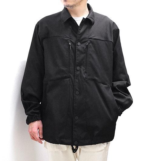 ジャケット・アウターSTRETCHED TWILLED COACH JACKET（ストレッチツイルコーチジャケット ...