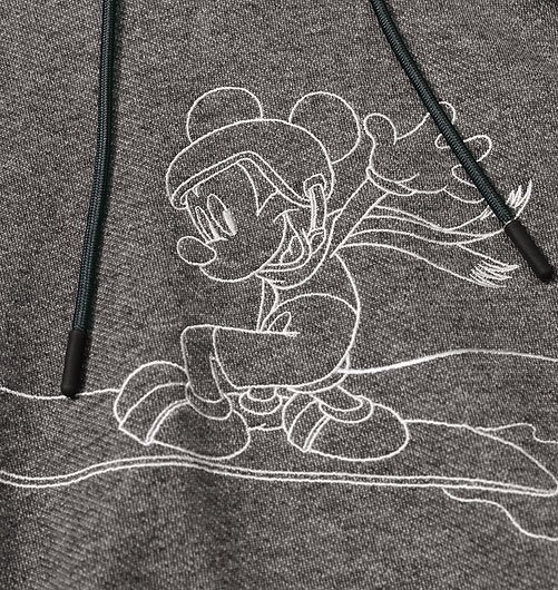 WM / DISNEY HOODIE（ホワイトマウンテニアリングディズニー