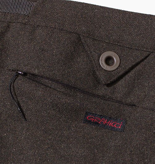 WM×GRAMICCI WOOL DARTED PANTS（ホワイトマウンテニアリング×グラミチ