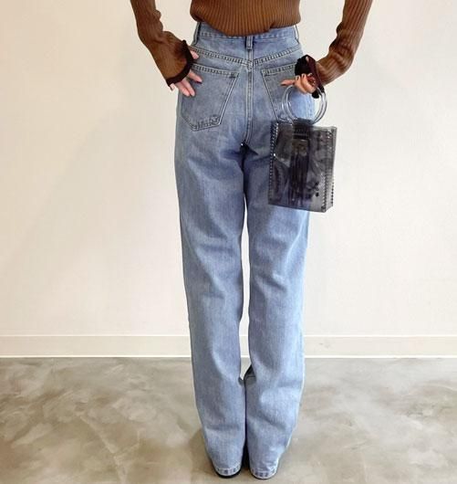 Straight Wide Denim（ストレートワイドデニム）[22-110062